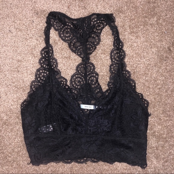 Custom Two-Piece Bralette & Floral Short Set - Picture 2 of 10